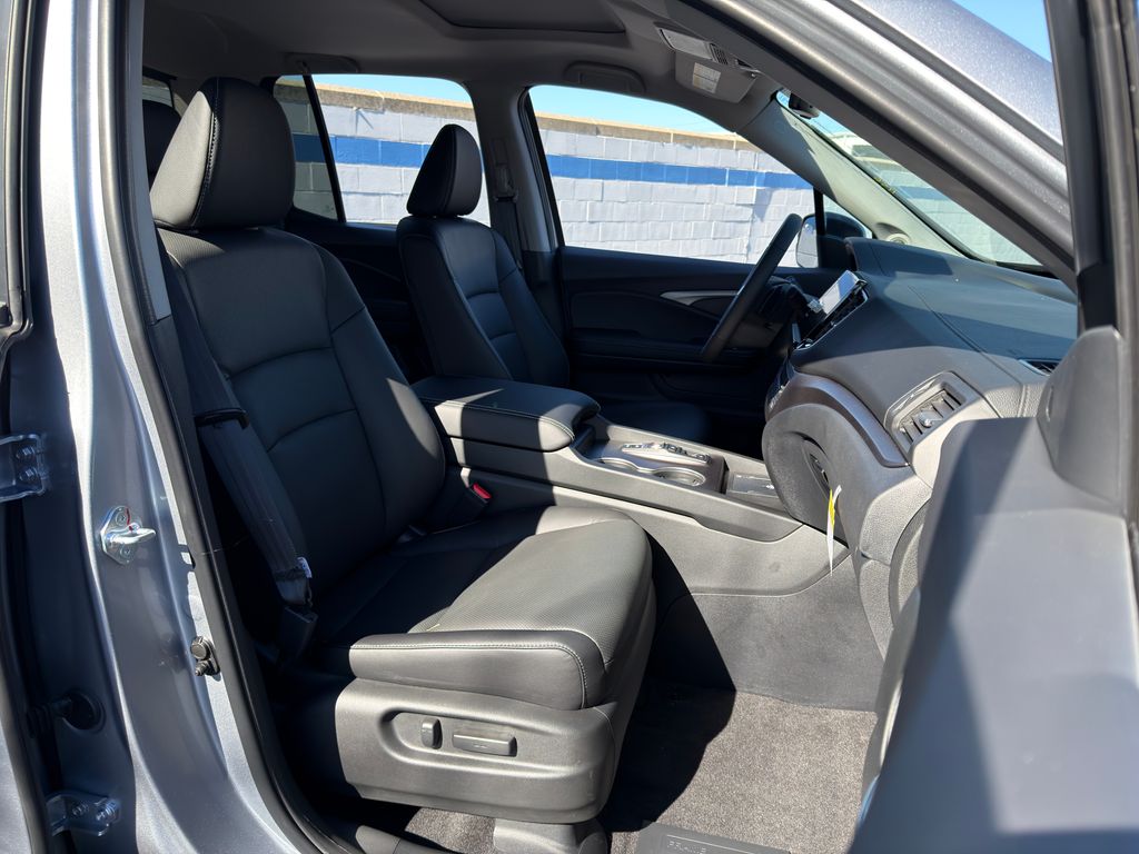 Thumbnail: 2026 Honda Ridgeline - 25