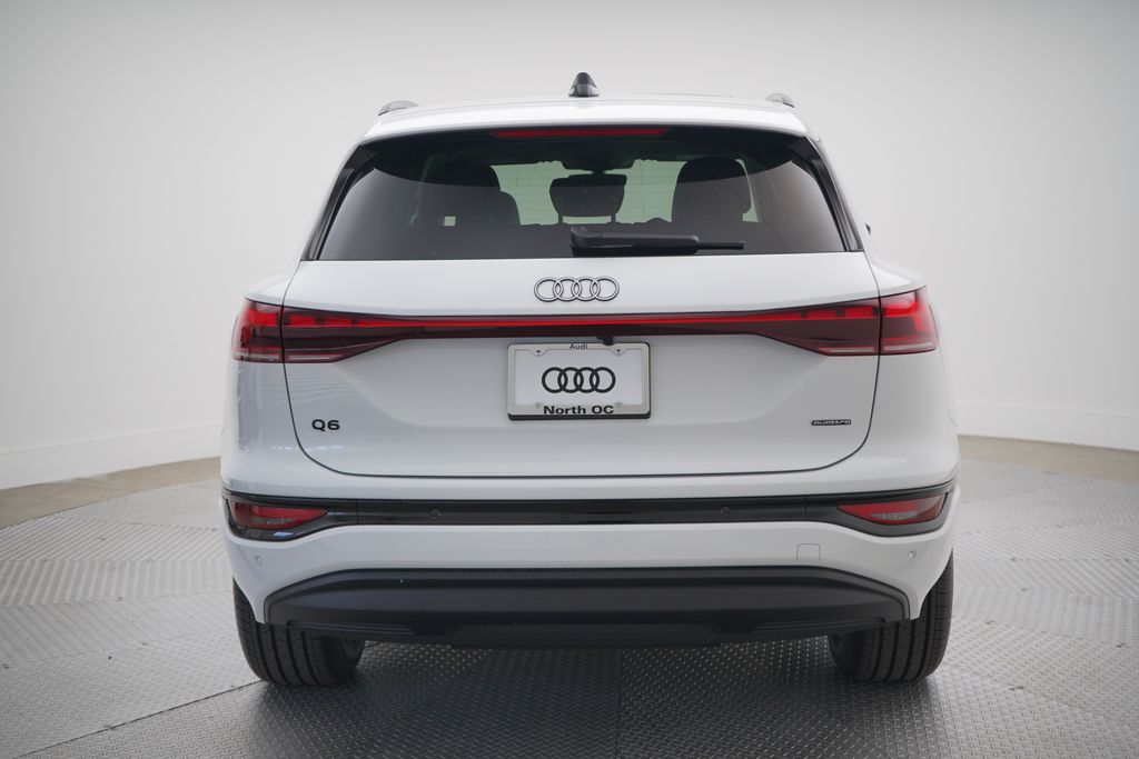 2025 Audi Q6 e-tron Premium 4