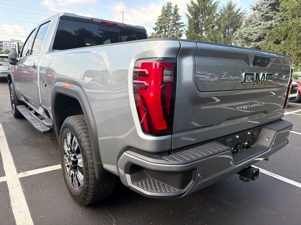 Thumbnail: 2026 GMC Sierra 2500 - 2