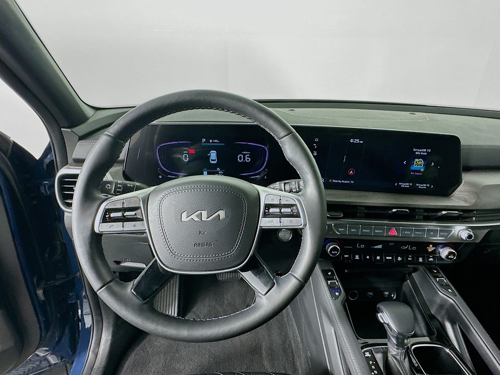 2023 Kia Telluride EX 11