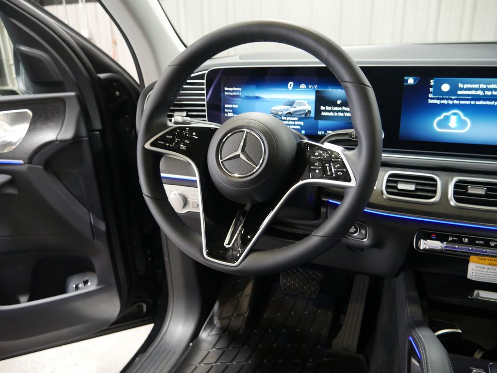 Thumbnail: 2026 Mercedes-Benz GLE - 27