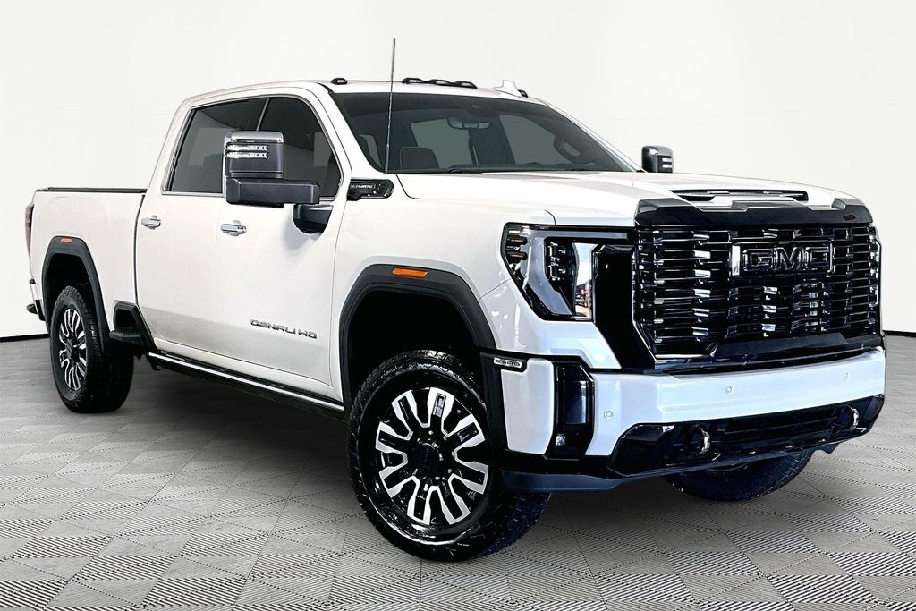2024 GMC Sierra 2500HD Denali Ultimate Crew Cab 4WD