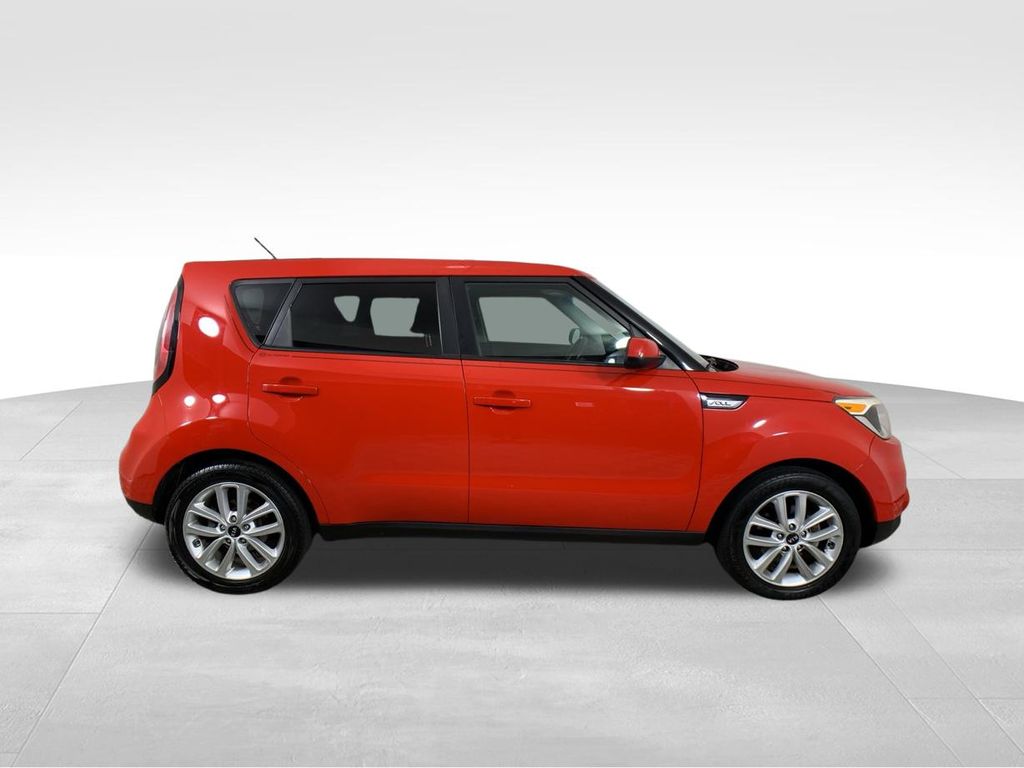 2019 Kia Soul Plus 7