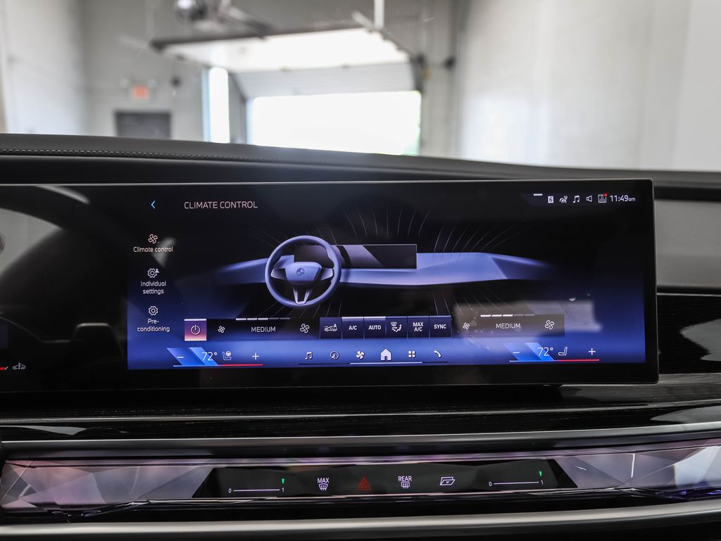 Thumbnail: 2025 BMW 7 Series - 15