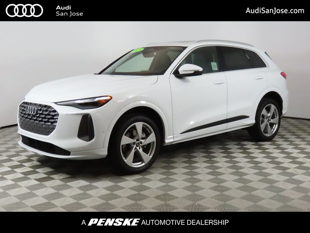 Thumbnail: 2025 Audi Q5 - 1