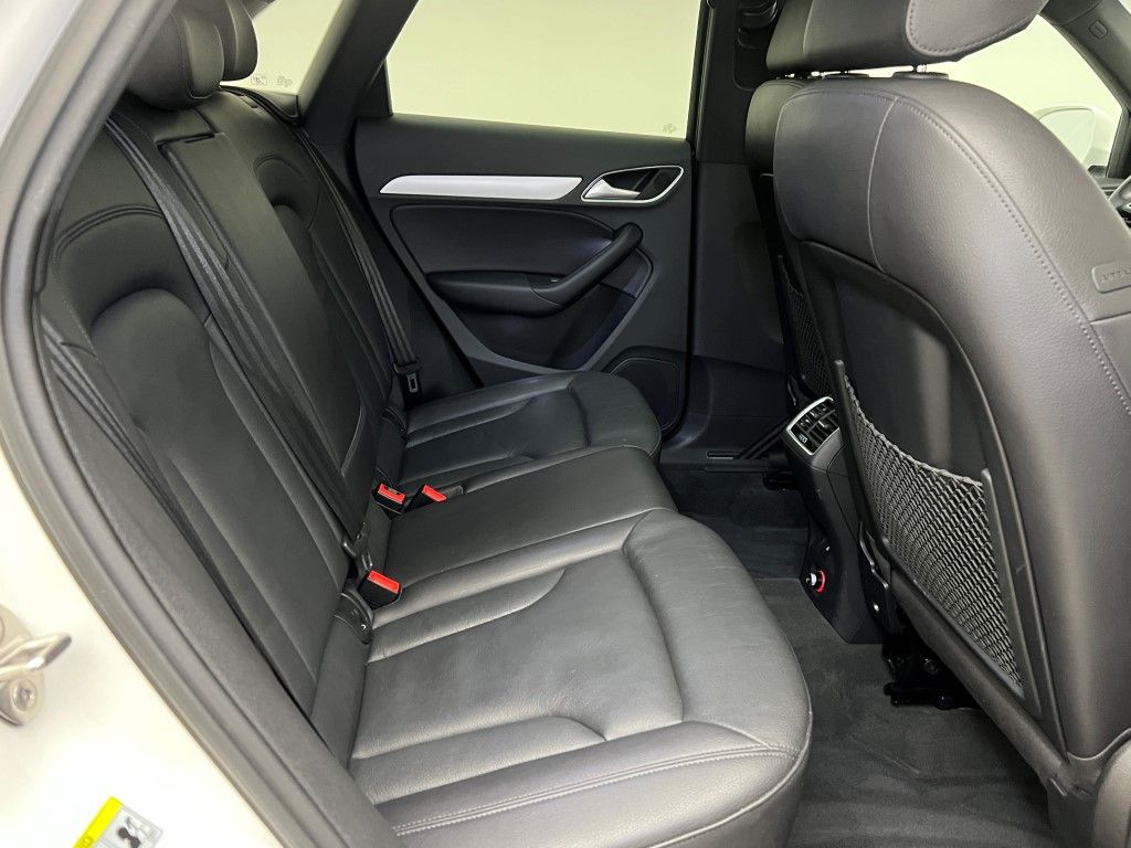 Thumbnail: 2017 Audi Q3 - 15