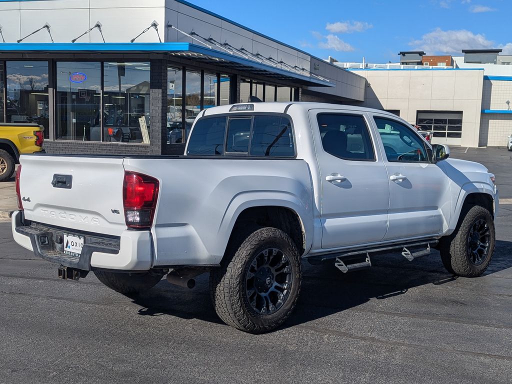 2020 Toyota Tacoma SR5 4