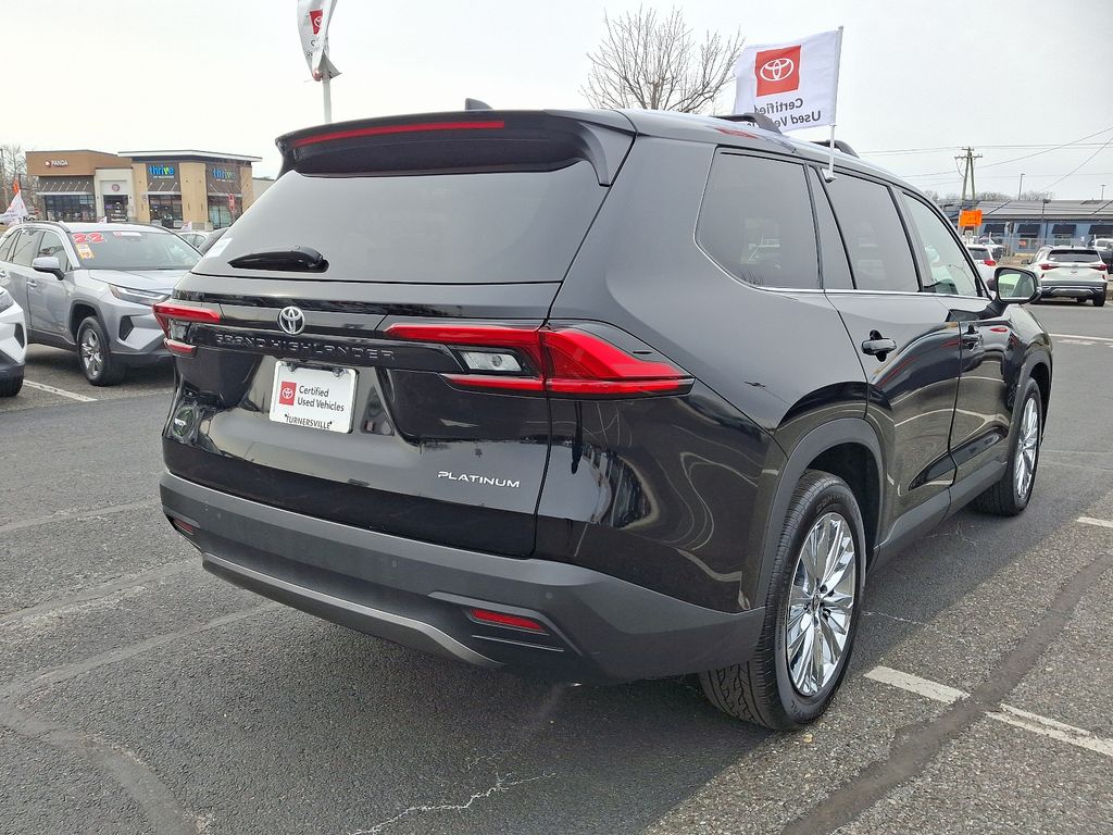 2024 Toyota Grand Highlander Platinum 6