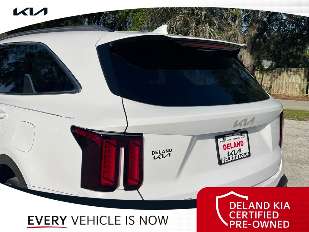 Used 2025 Kia Sorento SUV