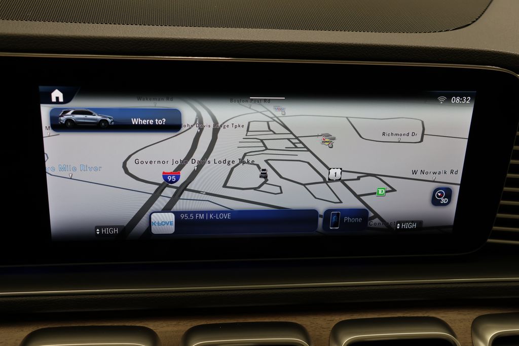 Thumbnail: 2026 Mercedes-Benz GLE - 25