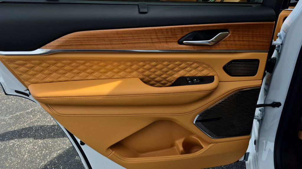 2026 Jeep Grand Cherokee L