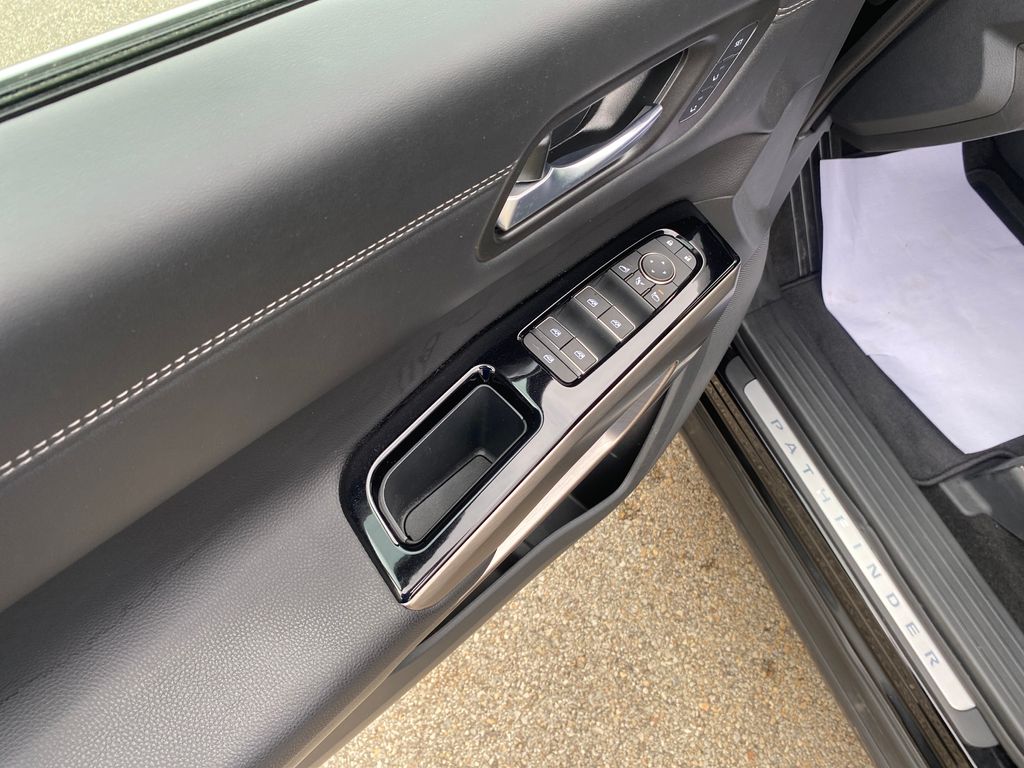 2025 Nissan Pathfinder Platinum Black at John Sisson Motors