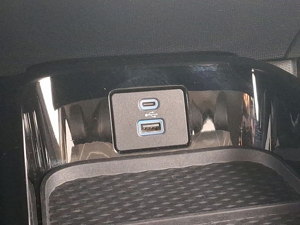 Thumbnail: 2021 Ford Mustang Mach-E - 26