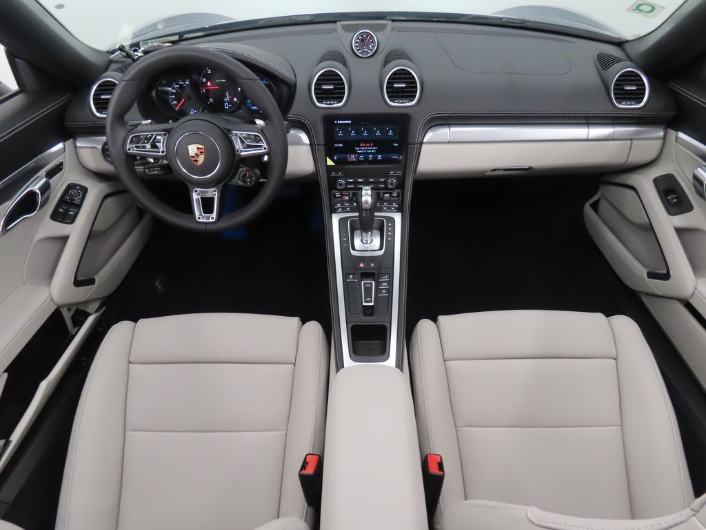 Thumbnail: 2025 Porsche 718 Boxster - 23