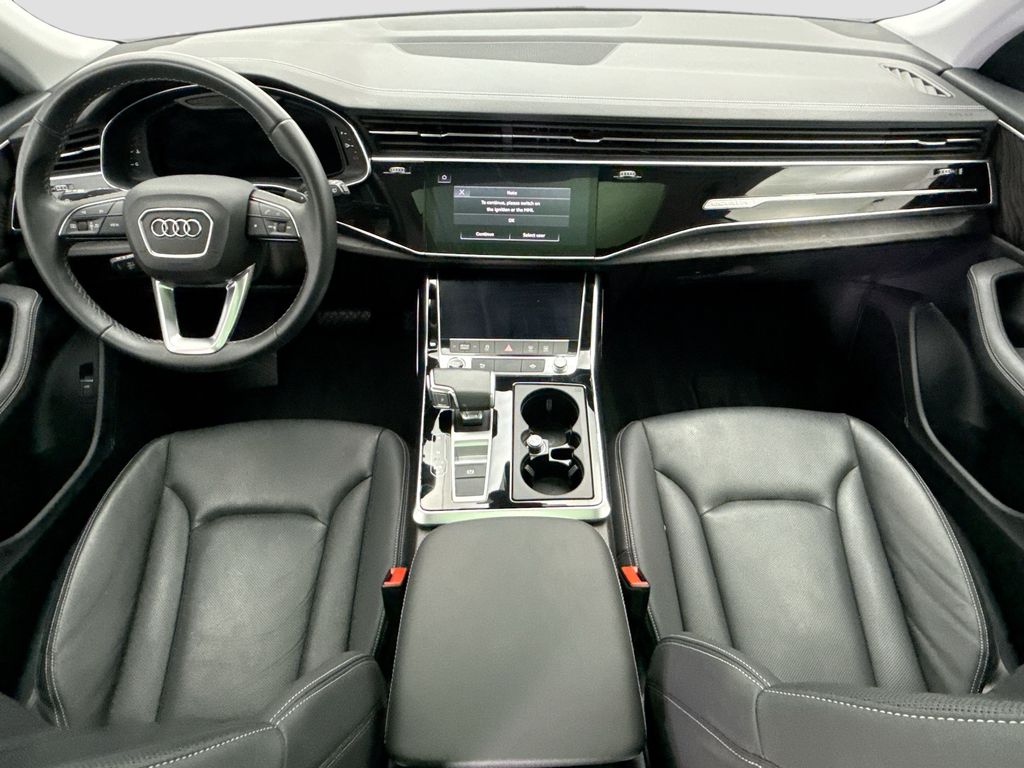 Thumbnail: 2023 Audi Q8 - 13