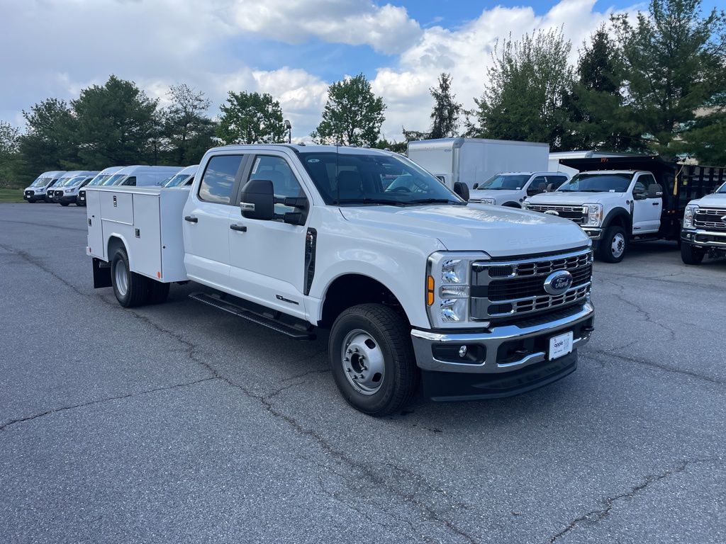 2026 Ford F-350 Chassis XL