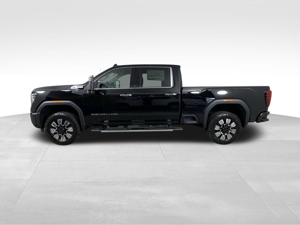 2024 GMC Sierra 2500HD Denali 2