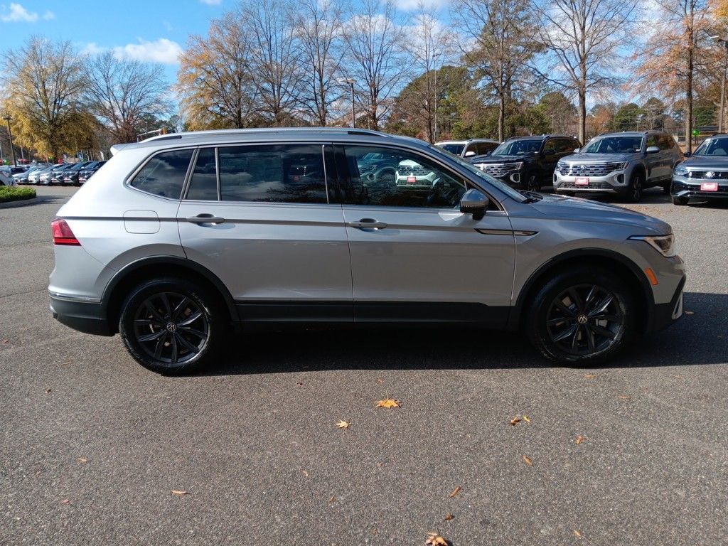 2024 Volkswagen Tiguan 2.0T SE 6