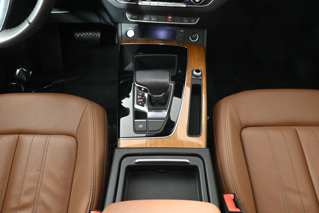 2022 Audi Q5 e Premium 22