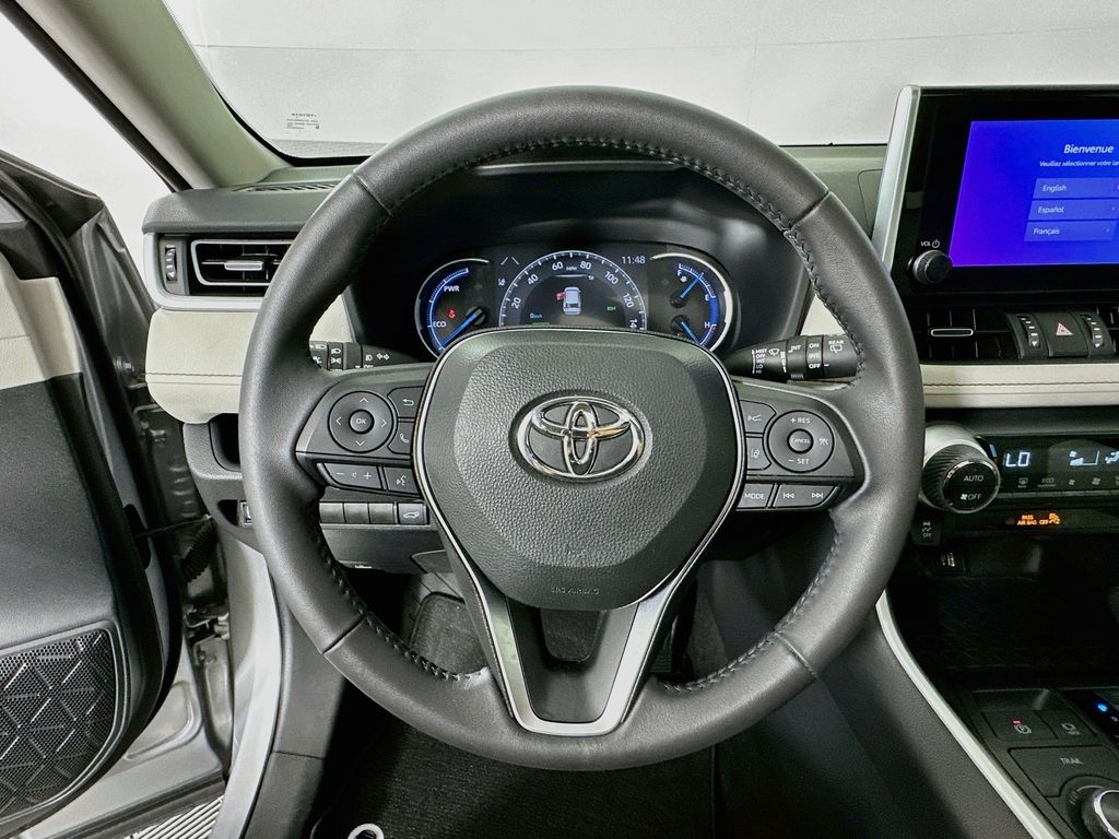 Thumbnail: 2024 Toyota RAV4 - 11