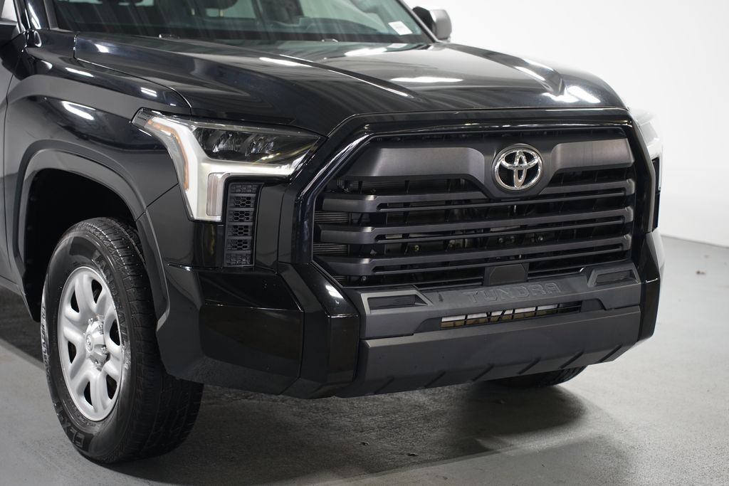 Thumbnail: 2022 Toyota Tundra - 4