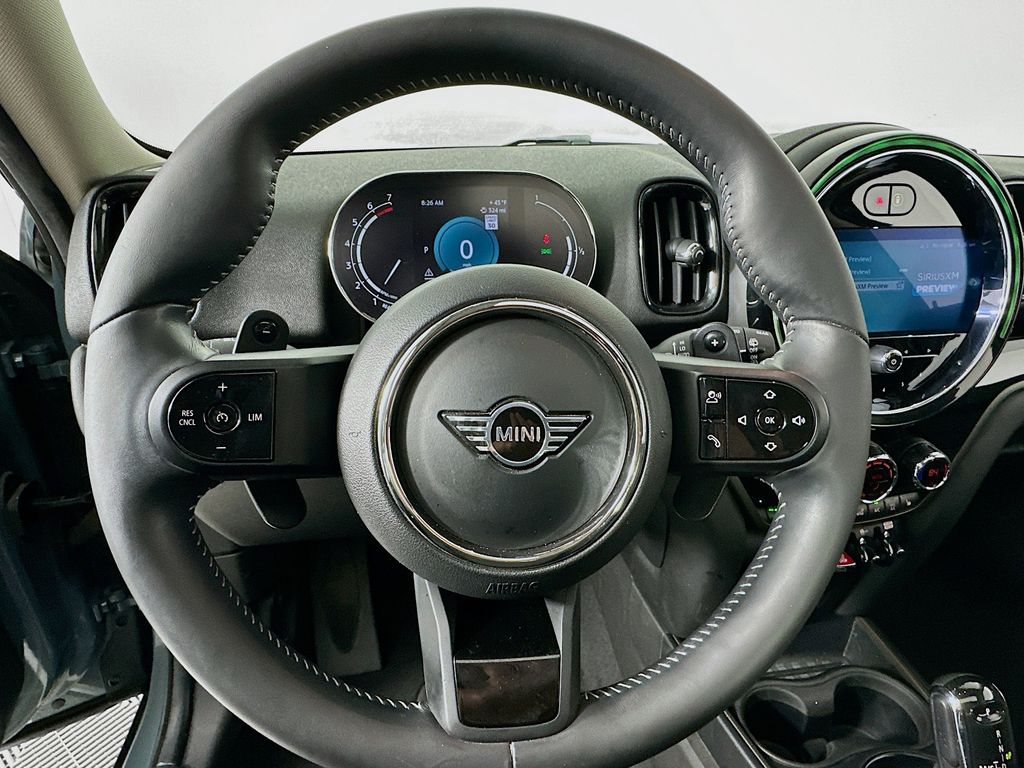 2022 MINI Cooper Countryman Iconic 11