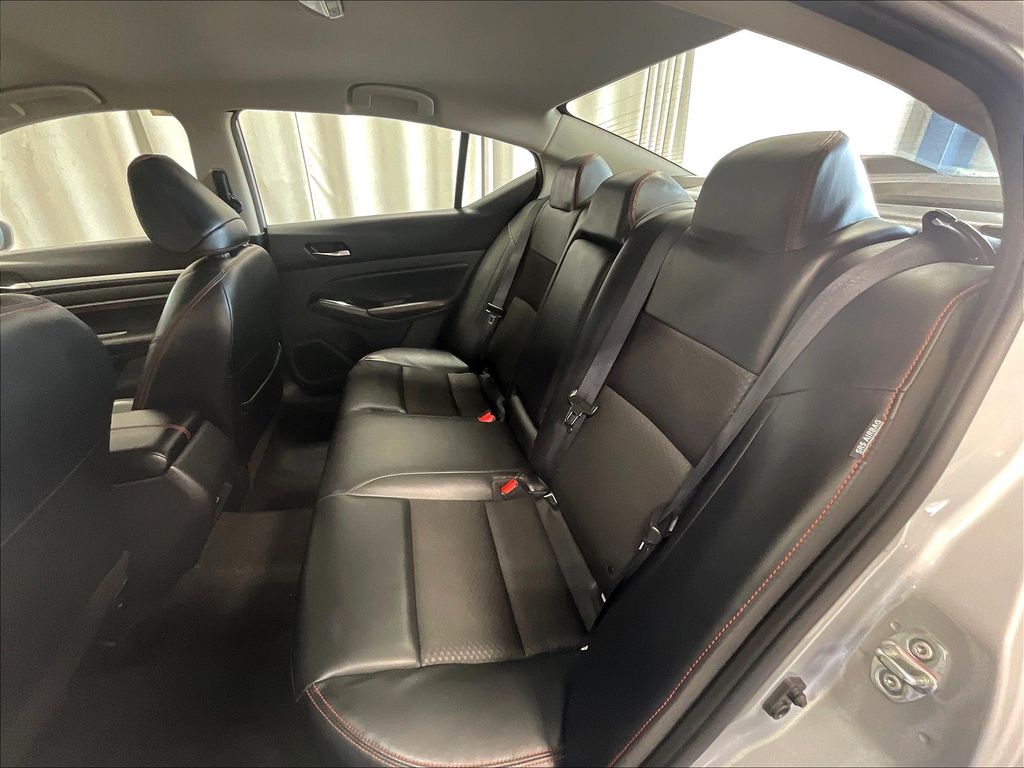2023 Nissan Altima — photo 15