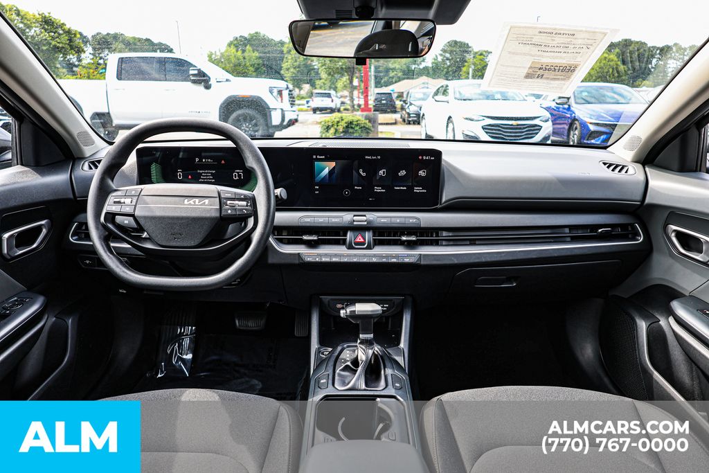 Used 2025 Gray Kia LXS image 28
