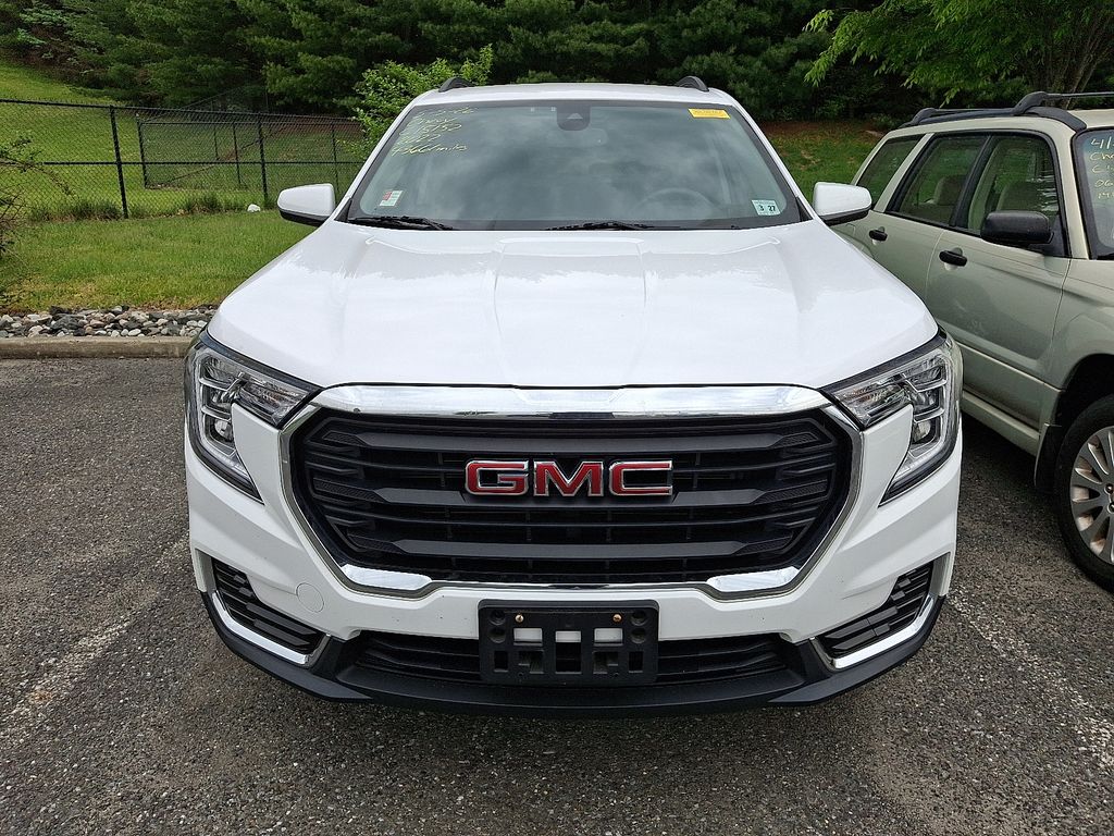 Thumbnail: 2022 GMC Terrain - 2