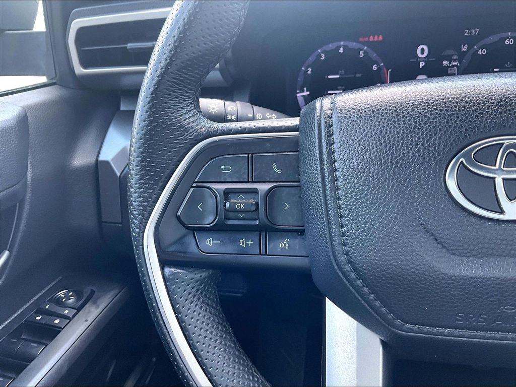 2024 Toyota Tacoma — photo 23
