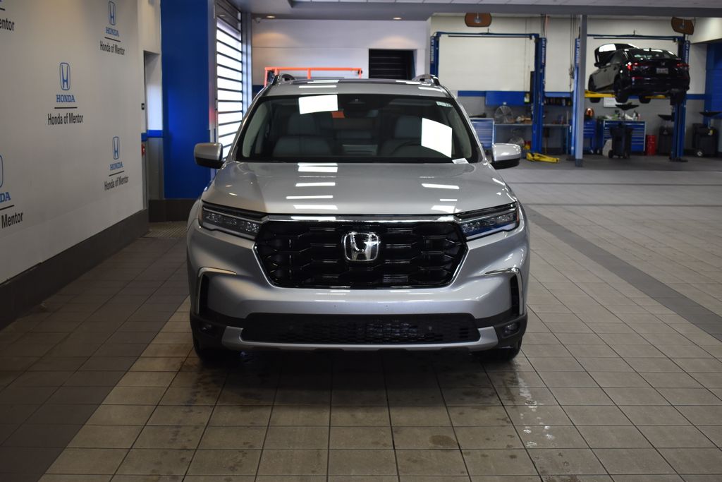 Thumbnail: 2025 Honda Pilot - 2