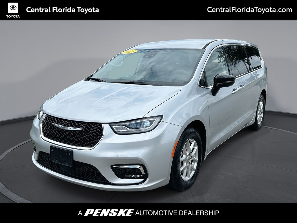 Thumbnail: 2024 Chrysler Pacifica - 1