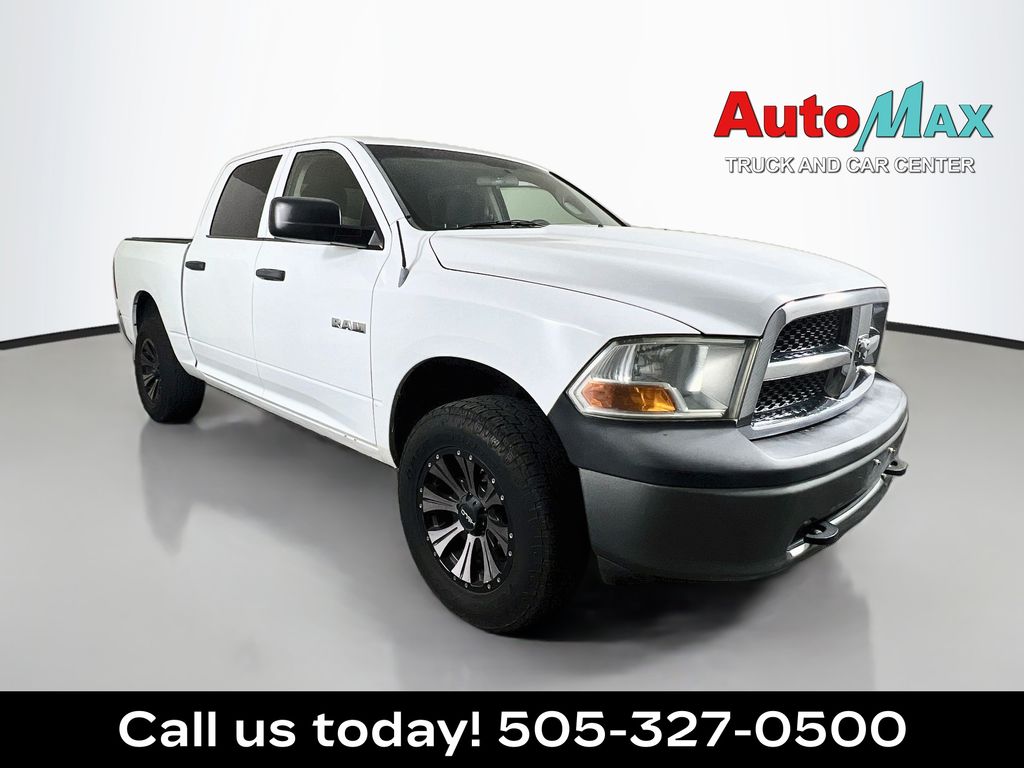 2010 Dodge RAM 1500 ST Crew Cab 4WD