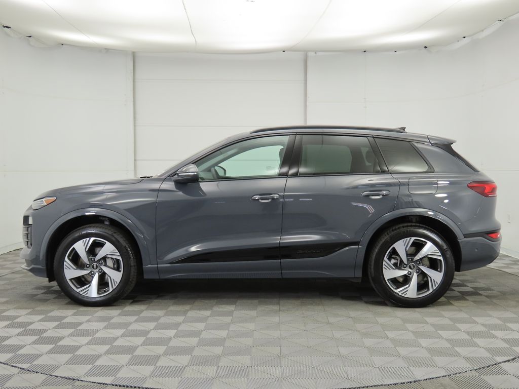 2025 Audi Q6 e-tron Premium 8