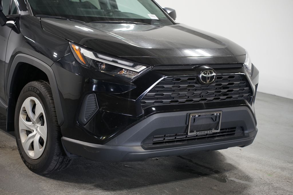 Thumbnail: 2023 Toyota RAV4 - 4