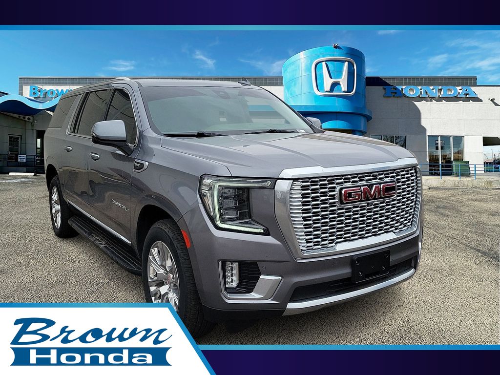 2021 GMC Yukon XL Denali - 0