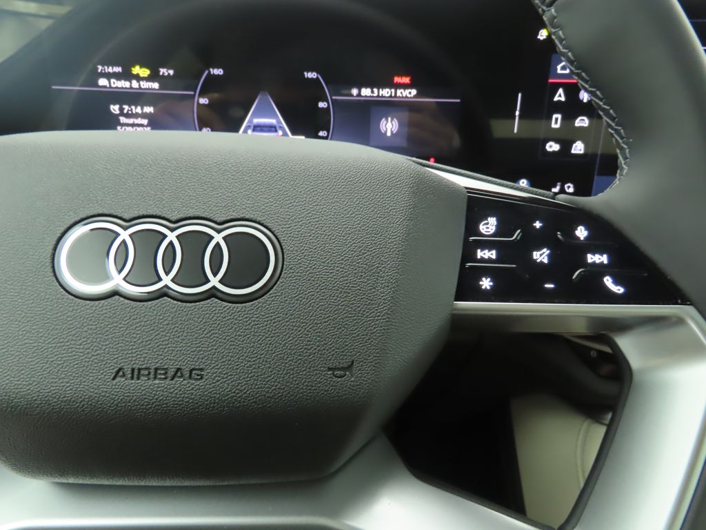 2025 Audi Q5 Premium 13