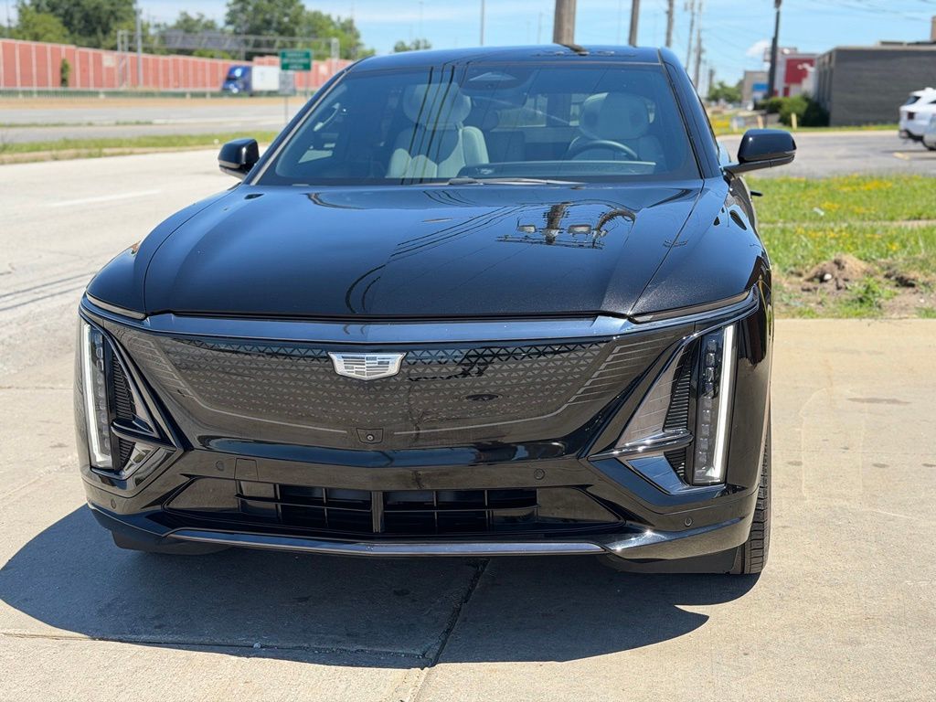 2024 Cadillac LYRIQ Sport 3 - Image 2