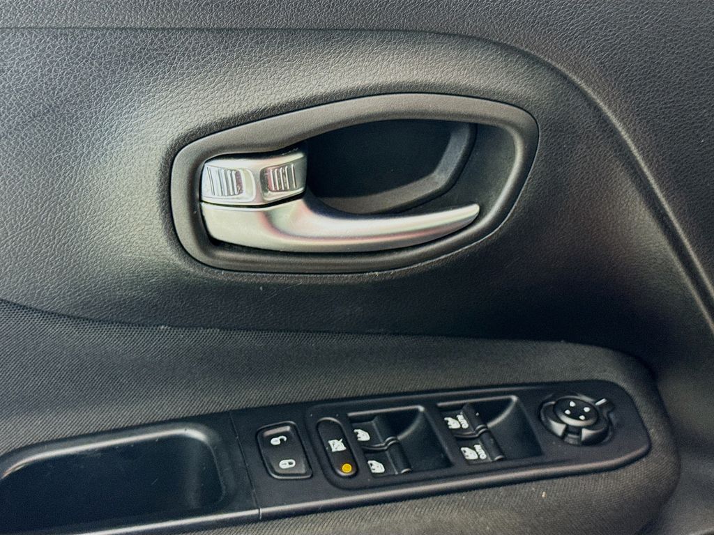Used Car 2018 Jeep Renegade  Latitude For Sale Under $12,000 In Austin, Texas