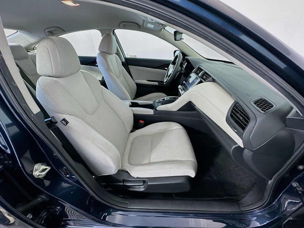 Thumbnail: 2020 Honda Insight - 26