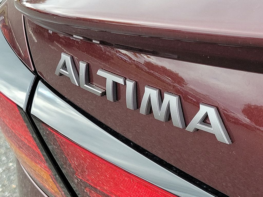 2025 Nissan Altima SV 5