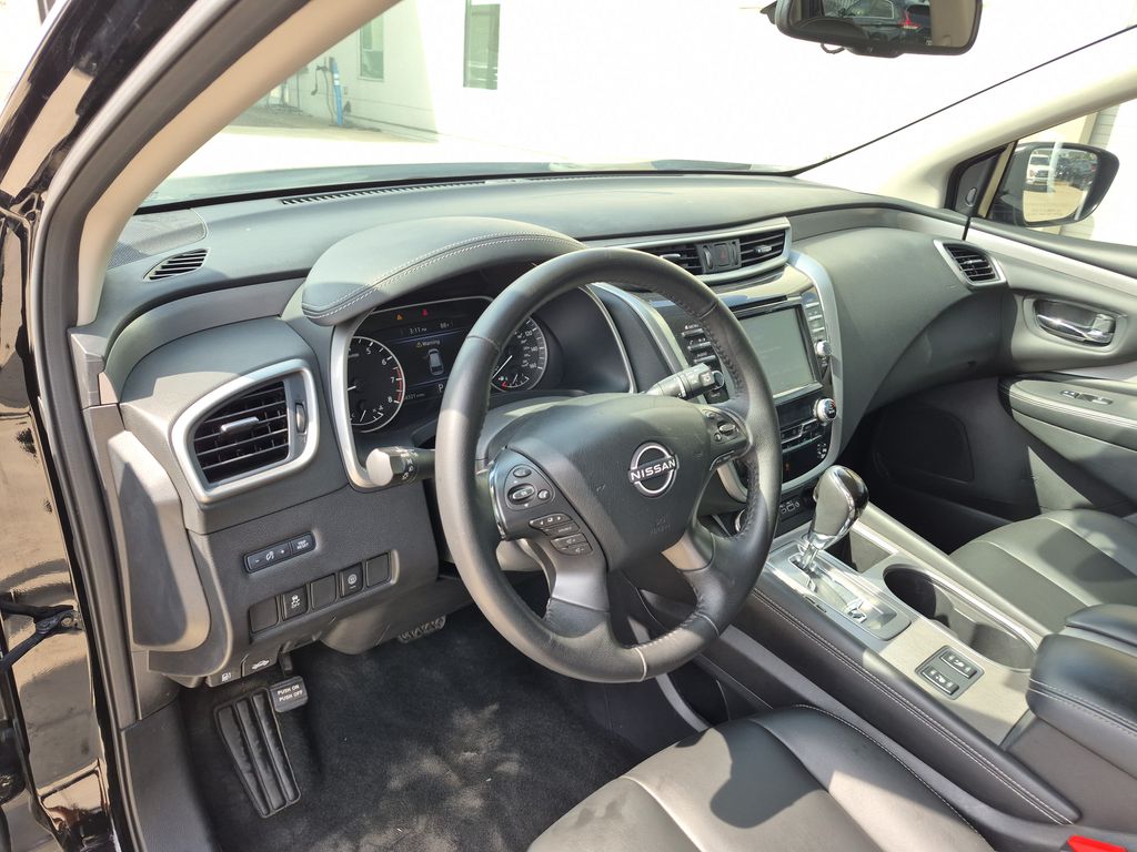 2023 Nissan Murano SV Black at Central Houston Nissan