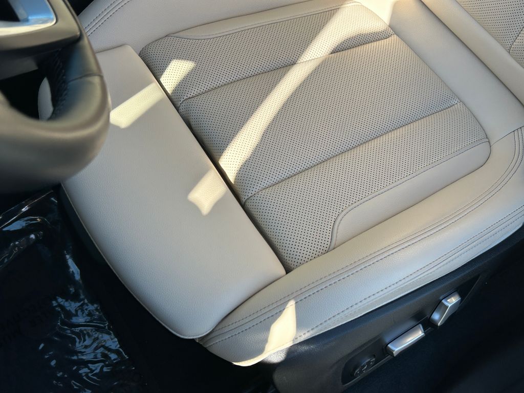 Thumbnail: 2023 BMW X3 - 15