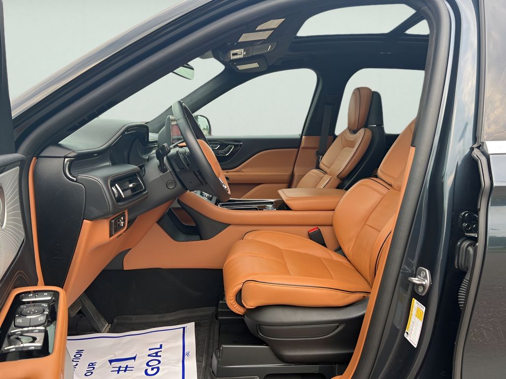 2023 Lincoln Aviator