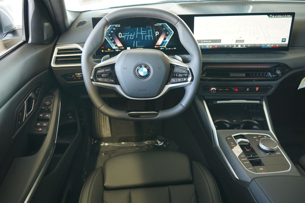Thumbnail: 2025 BMW 3 Series - 15