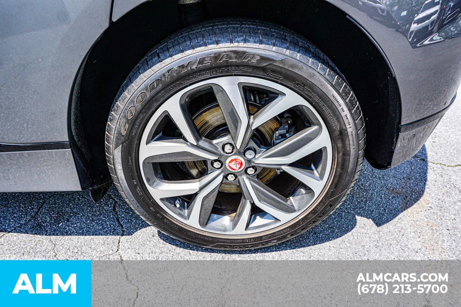 Used 2020 Gray Jaguar HSE image 17