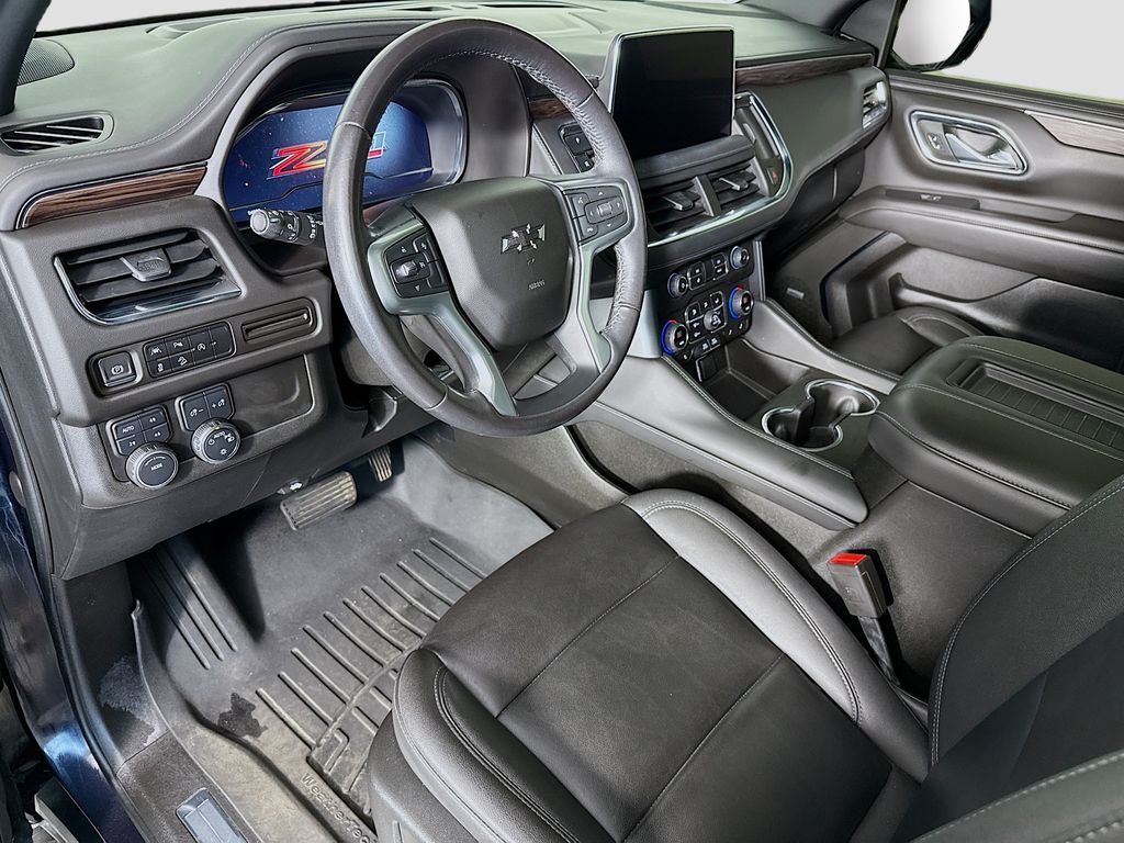 Thumbnail: 2023 Chevrolet Tahoe - 9