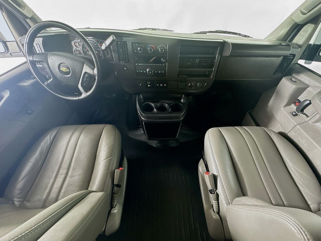 Used 2022 White Chevrolet Work Van image 10