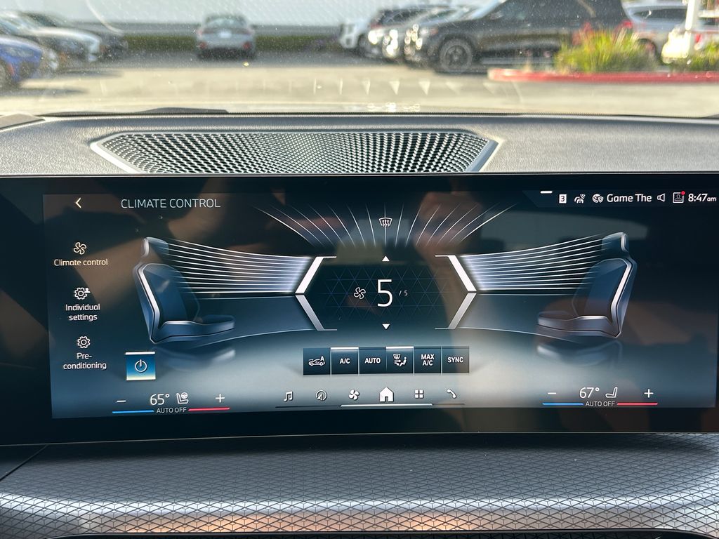 Thumbnail: 2026 BMW i4 - 24