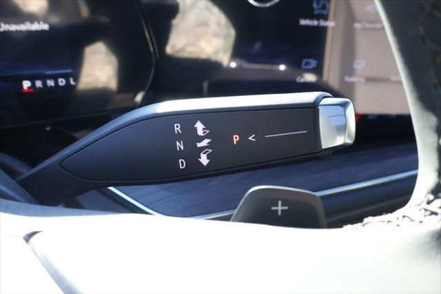 Thumbnail: 2026 Chevrolet Tahoe - 25